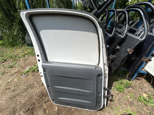 bontott SKODA ROOMSTER Bal hátsó Ajtó (Üres lemez)