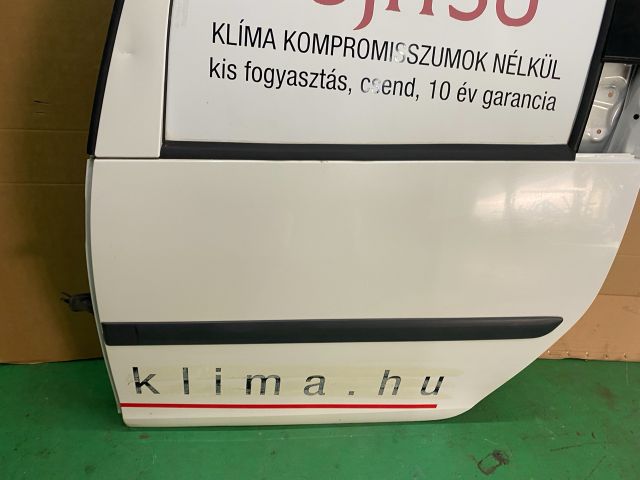 bontott SKODA ROOMSTER Bal hátsó Ajtó (Üres lemez)