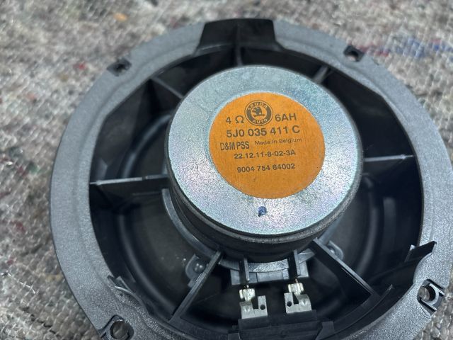 bontott SKODA ROOMSTER Bal hátsó Hangszóró