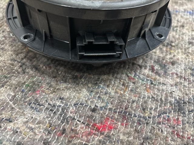 bontott SKODA ROOMSTER Bal hátsó Hangszóró