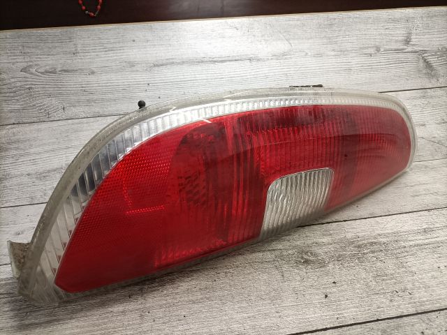 bontott SKODA ROOMSTER Bal Hátsó Lámpa