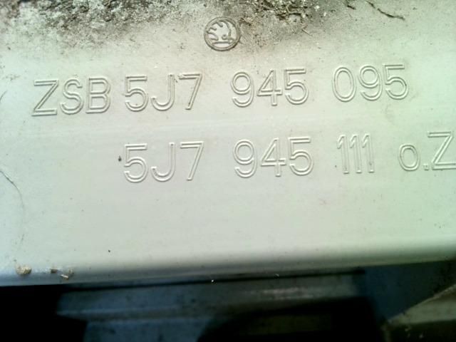 bontott SKODA ROOMSTER Bal Hátsó Lámpa