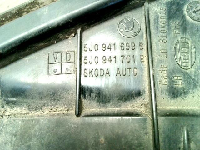 bontott SKODA ROOMSTER Bal Ködfényszóró