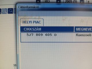 bontott SKODA ROOMSTER Bal Küszöb