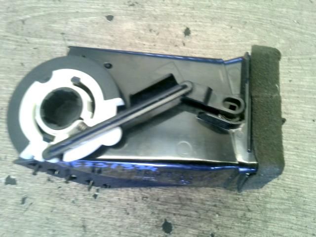 bontott SKODA ROOMSTER Bal Szellőző