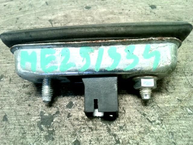 bontott SKODA ROOMSTER Csomagtérajtó Kapcsoló