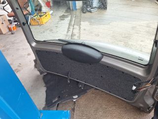 bontott SKODA ROOMSTER Csomagtérajtó (Részeivel)