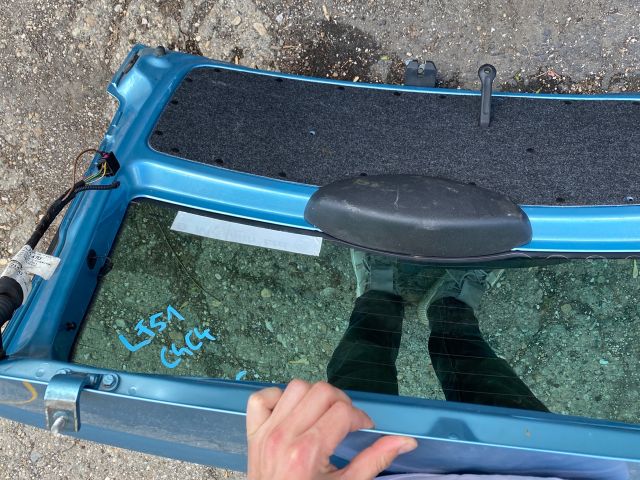 bontott SKODA ROOMSTER Csomagtérajtó (Részeivel)