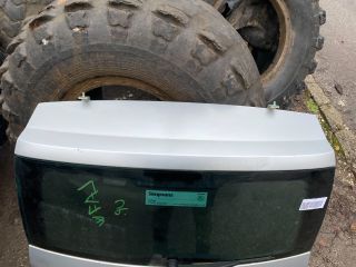 bontott SKODA ROOMSTER Csomagtérajtó (Részeivel)