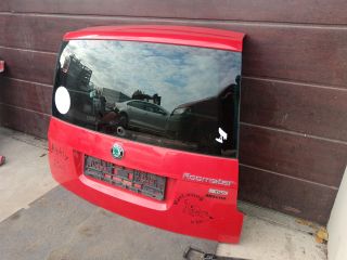 bontott SKODA ROOMSTER Csomagtérajtó (Részeivel)