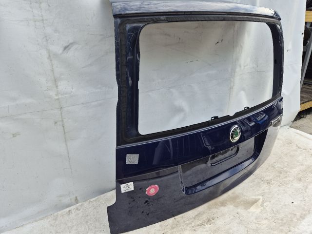 bontott SKODA ROOMSTER Csomagtérajtó (Üres lemez)