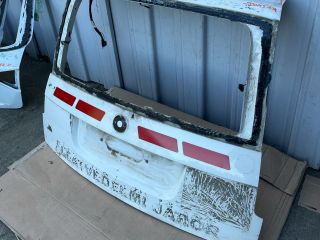 bontott SKODA ROOMSTER Csomagtérajtó (Üres lemez)