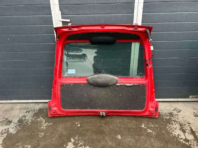 bontott SKODA ROOMSTER Csomagtérajtó (Üres lemez)