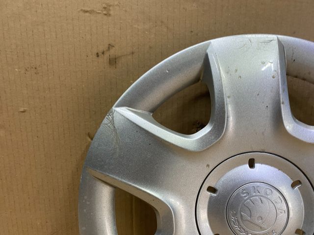 bontott SKODA ROOMSTER Dísztárcsa (1 db)