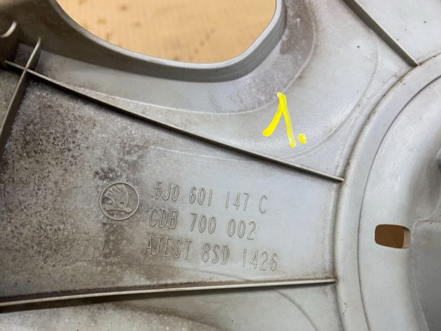 bontott SKODA ROOMSTER Dísztárcsa (1 db)