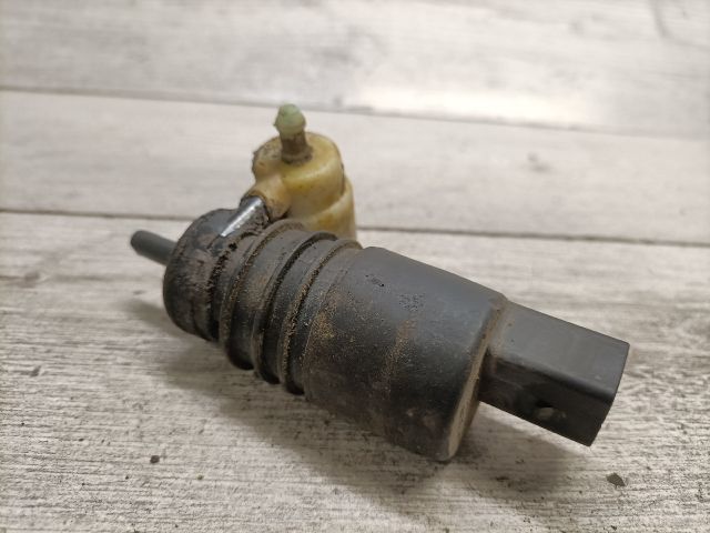 bontott SKODA ROOMSTER Első Ablakmosó Szivattyú