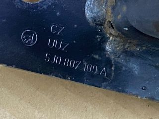 bontott SKODA ROOMSTER Első Lökhárító Merevítő (Fém)