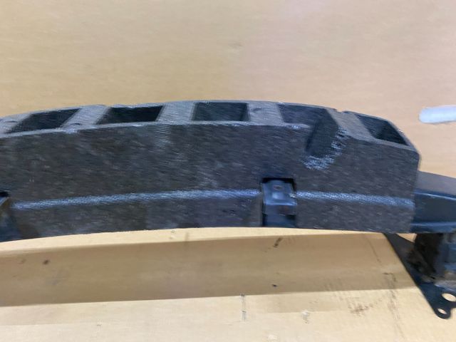 bontott SKODA ROOMSTER Első Lökhárító Merevítő (Fém)