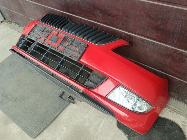 bontott SKODA ROOMSTER Első Lökhárító (Részeivel)