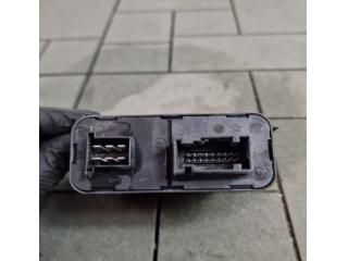 bontott SKODA ROOMSTER Fényszóró Elektronika