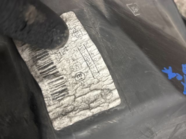 bontott SKODA ROOMSTER Fényszóró Pár