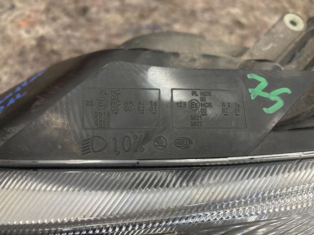 bontott SKODA ROOMSTER Fényszóró Pár