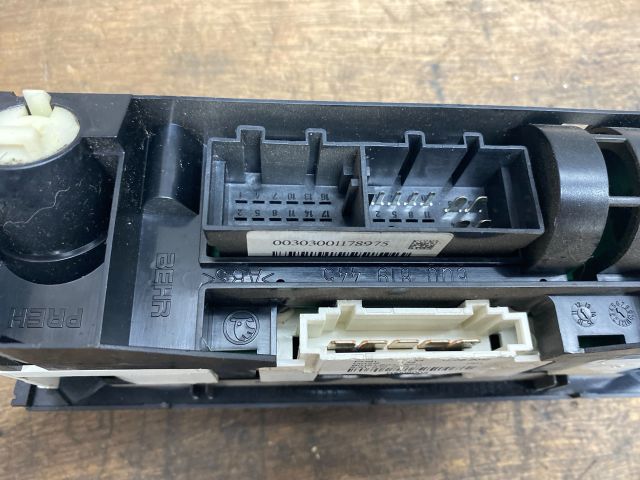 bontott SKODA ROOMSTER Fűtéskapcsoló (Nem klímás)