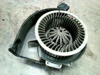 bontott SKODA ROOMSTER Fűtőmotor (Klímás)