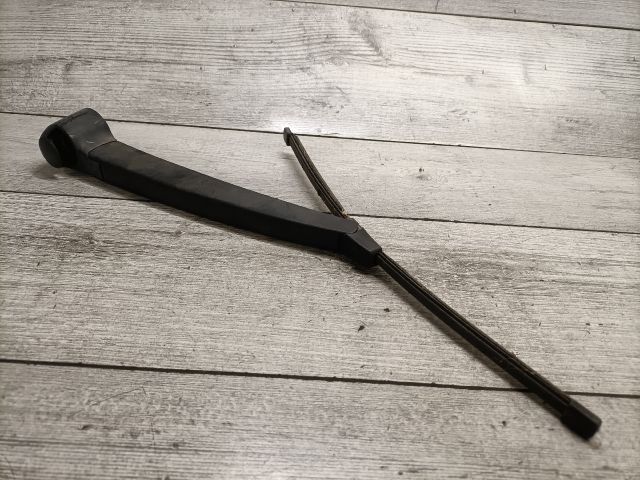 bontott SKODA ROOMSTER Hátsó Ablaktörlő Kar