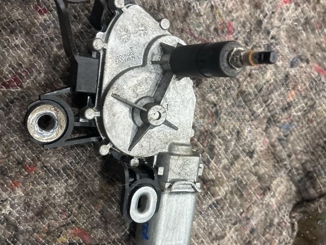 bontott SKODA ROOMSTER Hátsó Ablaktörlő Motor