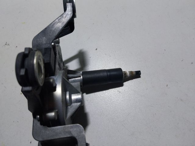 bontott SKODA ROOMSTER Hátsó Ablaktörlő Motor