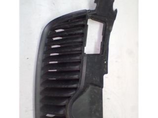 bontott SKODA ROOMSTER Hűtőrács