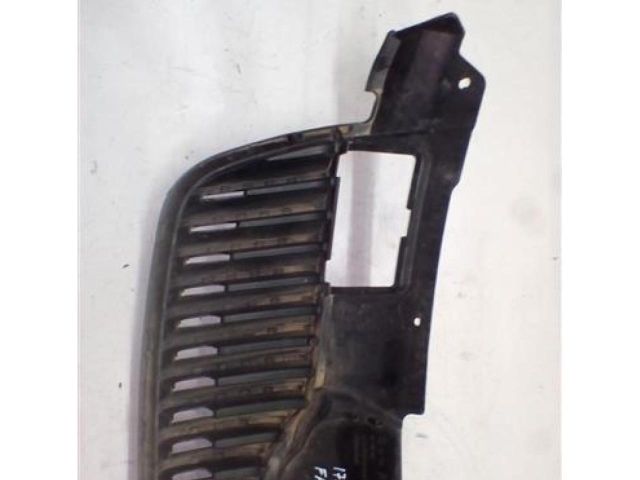 bontott SKODA ROOMSTER Hűtőrács