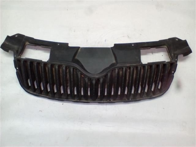 bontott SKODA ROOMSTER Hűtőrács