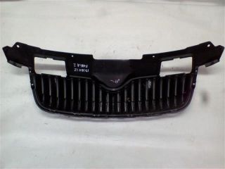 bontott SKODA ROOMSTER Hűtőrács