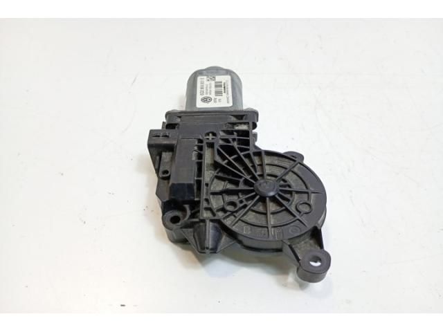 bontott SKODA ROOMSTER Jobb első Ablakemelő Motor