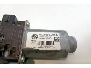 bontott SKODA ROOMSTER Jobb első Ablakemelő Motor