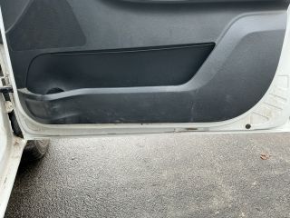 bontott SKODA ROOMSTER Jobb első Ajtó (Részeivel)