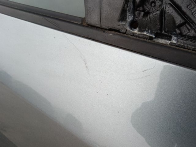 bontott SKODA ROOMSTER Jobb első Ajtó (Részeivel)