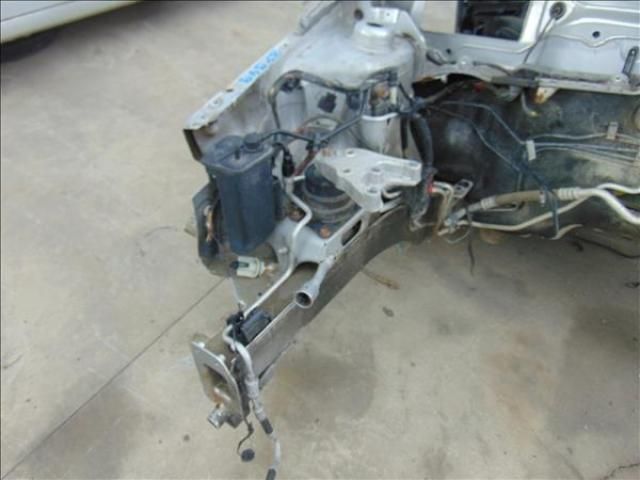 bontott SKODA ROOMSTER Jobb első Ütközéscsillapító