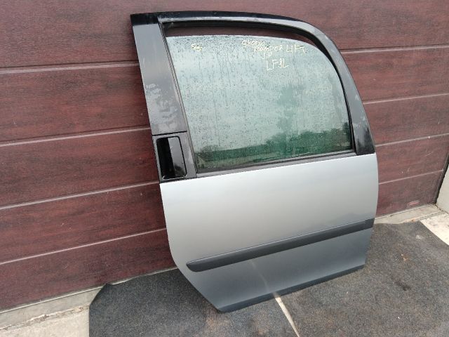 bontott SKODA ROOMSTER Jobb hátsó Ajtó (Részeivel)