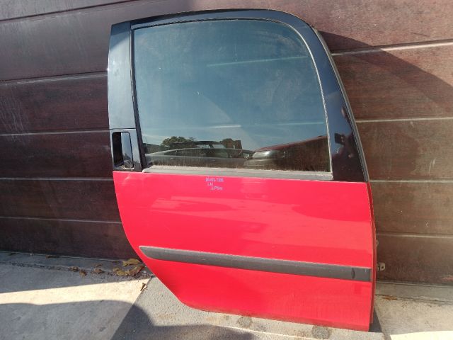 bontott SKODA ROOMSTER Jobb hátsó Ajtó (Részeivel)