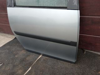 bontott SKODA ROOMSTER Jobb hátsó Ajtó (Részeivel)