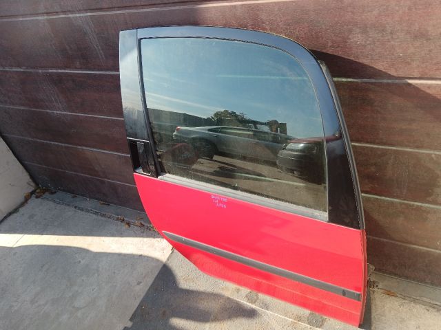 bontott SKODA ROOMSTER Jobb hátsó Ajtó (Részeivel)