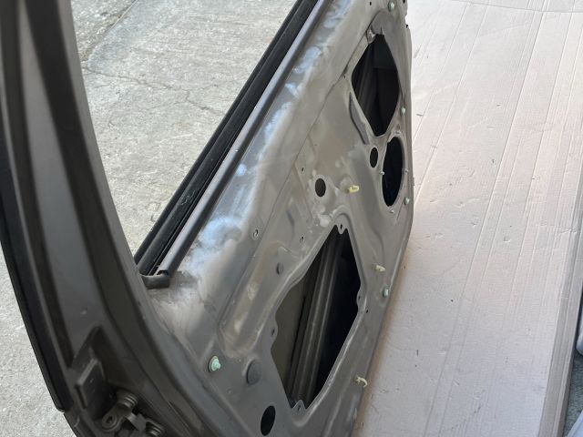 bontott SKODA ROOMSTER Jobb hátsó Ajtó (Üres lemez)