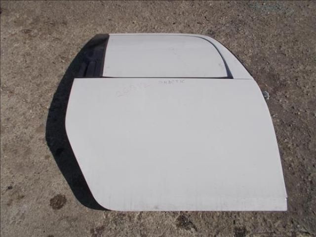 bontott SKODA ROOMSTER Jobb hátsó Ajtó (Üres lemez)