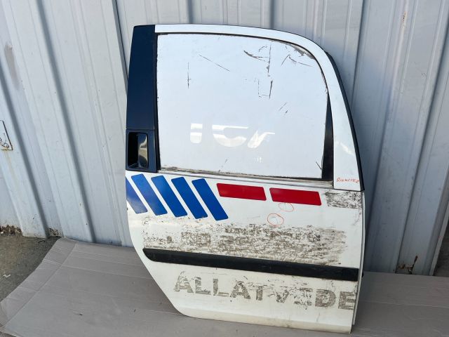 bontott SKODA ROOMSTER Jobb hátsó Ajtó (Üres lemez)