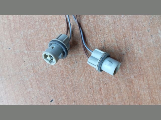 bontott SKODA ROOMSTER Jobb Hátsó Lámpa Foglalat