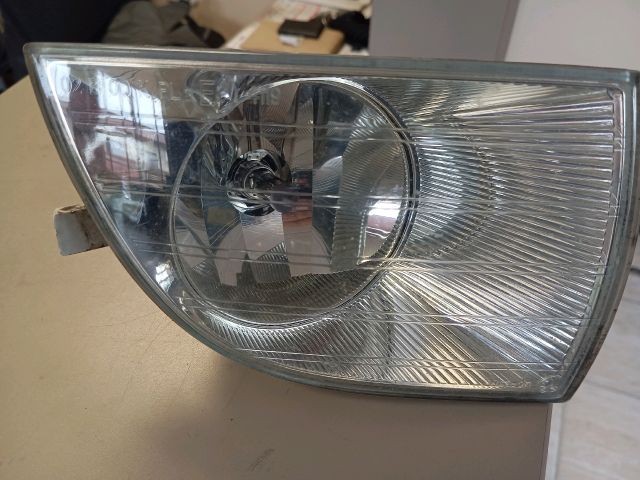 bontott SKODA ROOMSTER Jobb Ködfényszóró