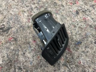 bontott SKODA ROOMSTER Jobb Szellőző